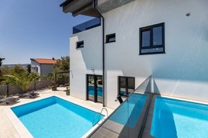 Luxury Villa Adria - Gallery Image 2